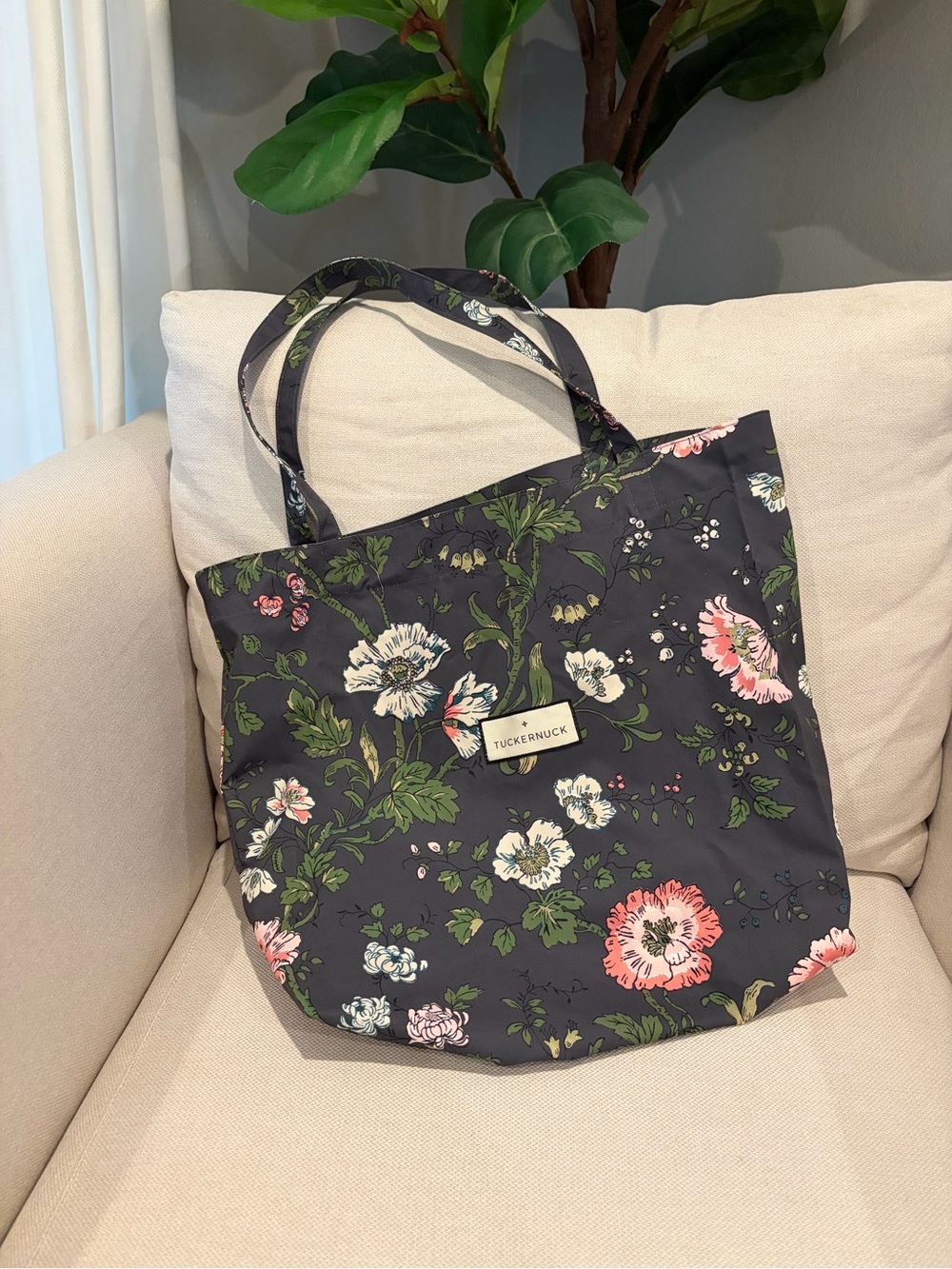 Tuckernuck Floral Shopping Tote — Grey Blue